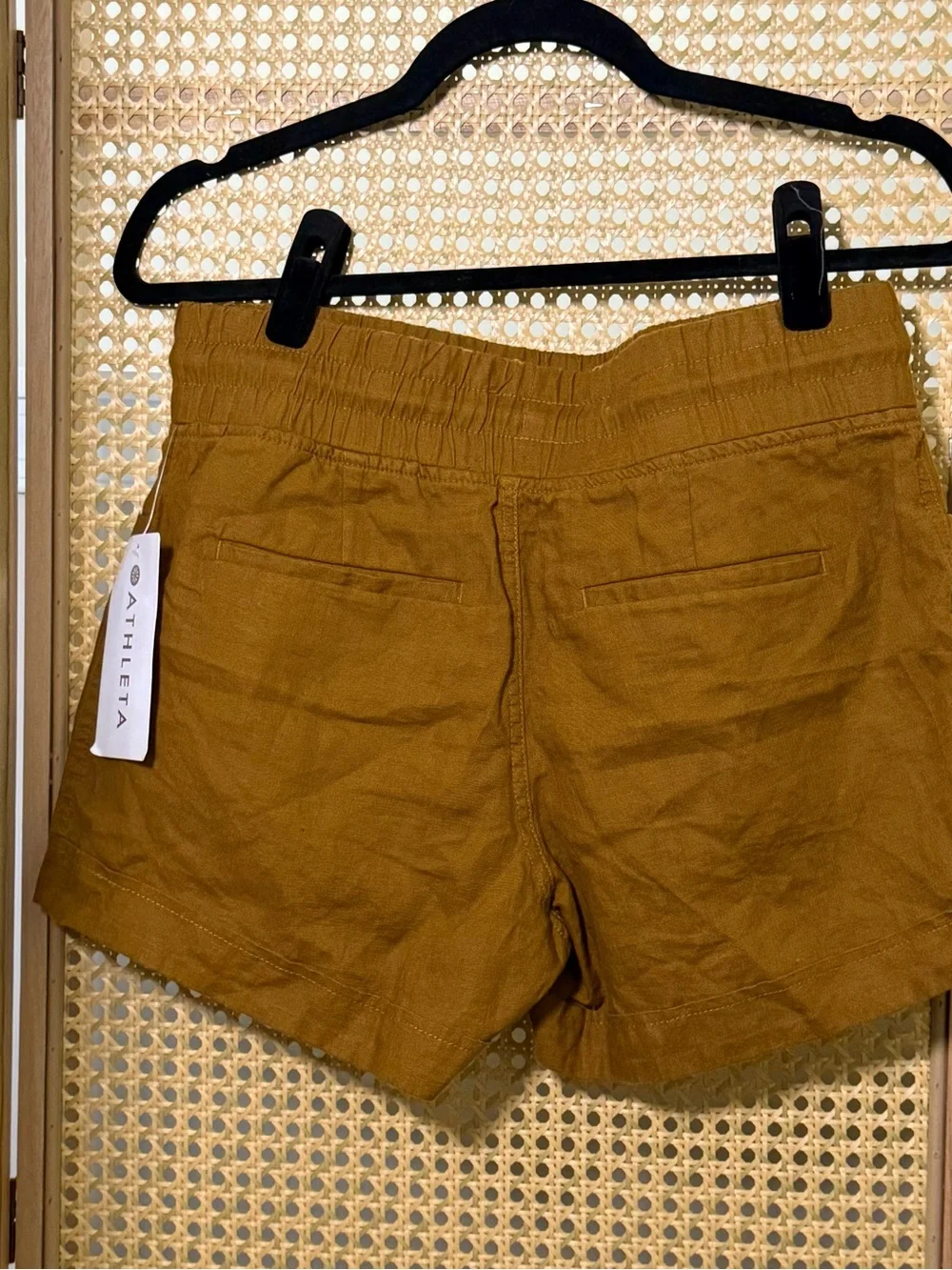 Athleta Cabo Linen 4” Shorts Size 4 NWT Ochre Mustard 100% Linen